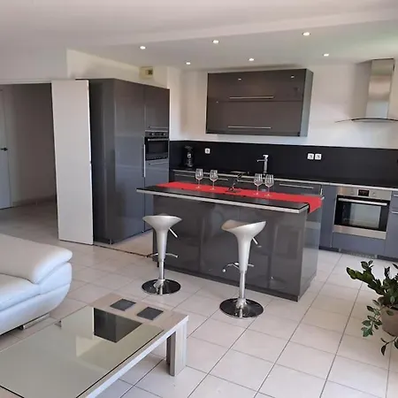 Spacieux 3 Pièces Vue * Saint-Raphaël