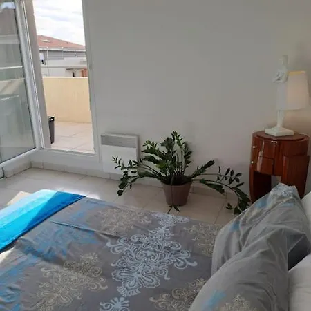 Spacieux 3 Pièces Vue Appartement *